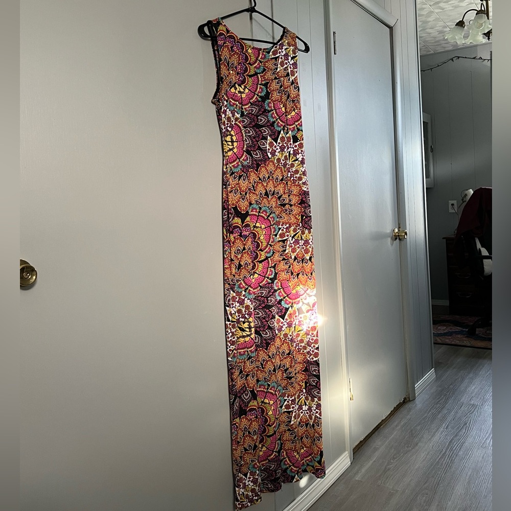 Joseph Ribkoff floral boho sleeveless maxi dress